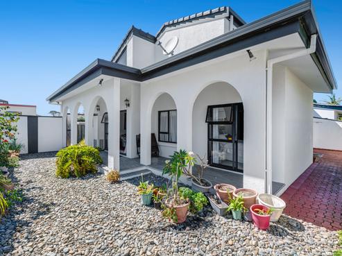 2/41 Weiti Road, Orewa