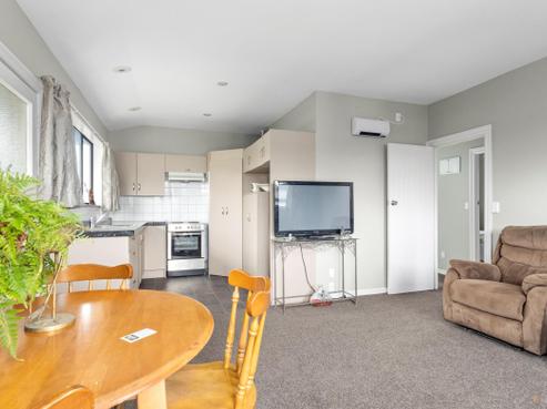 15A Leckie Street, Redruth