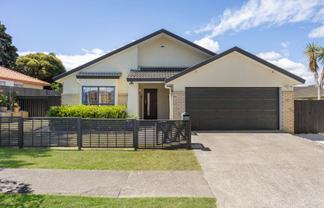 3 Saralee Drive, Manurewa