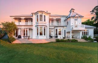 137 Ridge Road, Mahurangi East