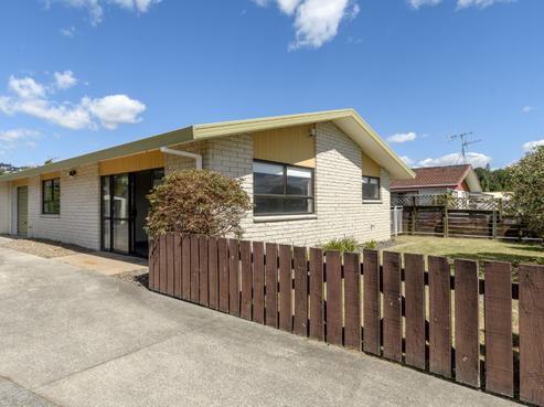 402A Ngatai Road, Bellevue