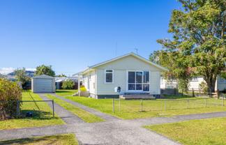 41 Baker Street, Huntly