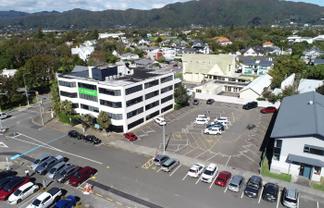 Office with a view and plenty of parks!