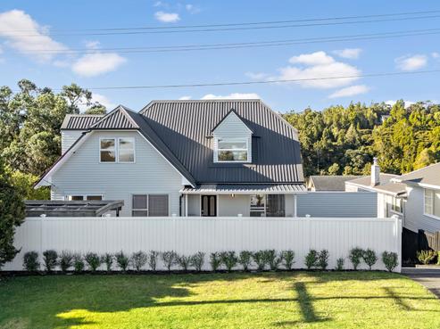 69 Island Bay Road, Beach Haven