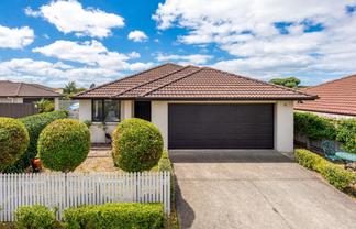 16 The Rise, Gulf Harbour