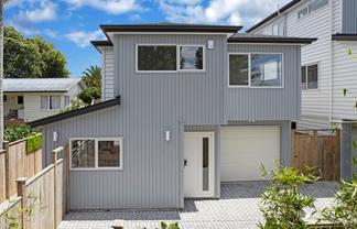 27E Greenhill Crescent, Pakuranga Heights