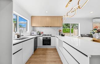 27E Greenhill Crescent, Pakuranga Heights