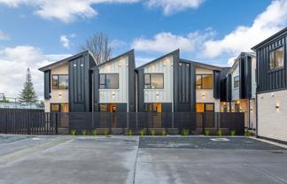 7/9 Blanes Road, Weymouth