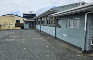 Versatile Office & Training Space