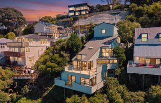80 Tio Tio Road, Seatoun