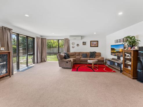 9 Gershwin Grove, Stoke