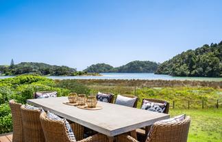 878 Matapouri Road, Matapouri