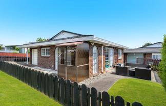 1/8 Keeney Court, Papakura