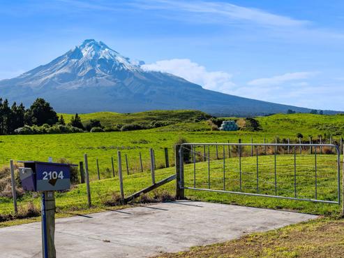 2104 Wiremu Road, Okato