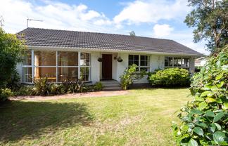 24 Hay Street, Bromley