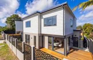 15 Schnapper Rock Road, Greenhithe