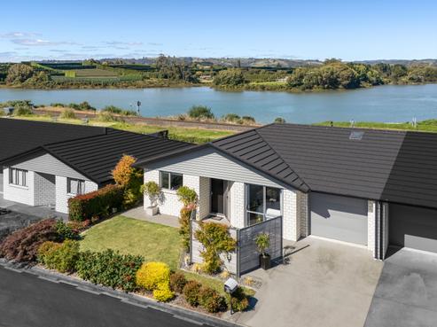 26/4 Greystone Place, Omokoroa