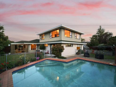 287 Avonhead Road, Avonhead
