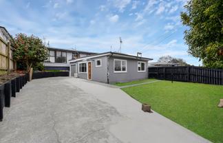1/116 Beaumonts Way, Manurewa
