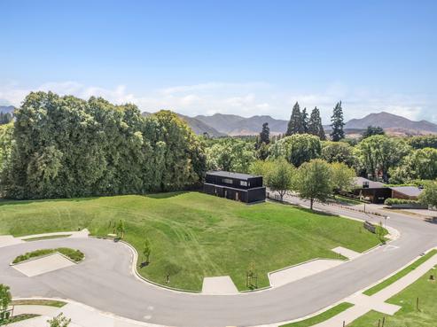 4 Theodore Court, Wanaka