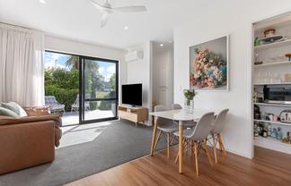 49 Waka Moana Drive, Hobsonville