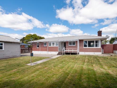 135 Malfroy Road, Victoria