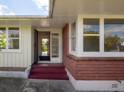 135 Malfroy Road, Victoria