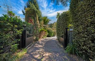 883 Swanson Road, Swanson