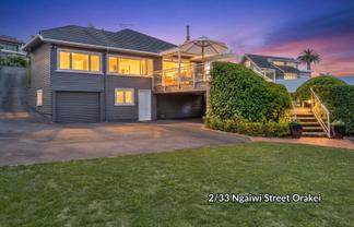 2/33 Ngaiwi Street, Orakei