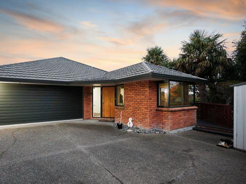 197 Ruapehu Drive, Fitzherbert