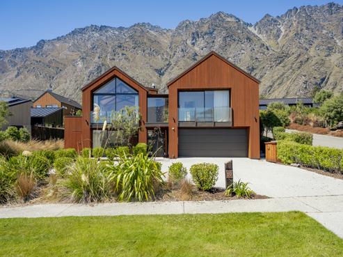 19 Hackett Road, Jacks Point