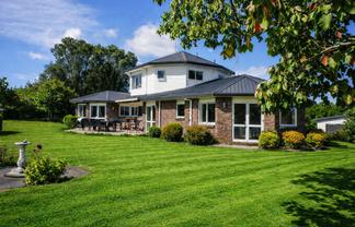 23B Moorfield Road, TE KAUWHATA