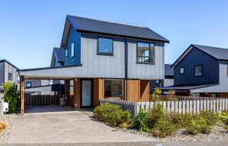 14 Astelia Way, Woodridge