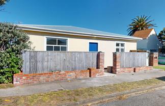 10a Waimea Road, Waikanae Beach