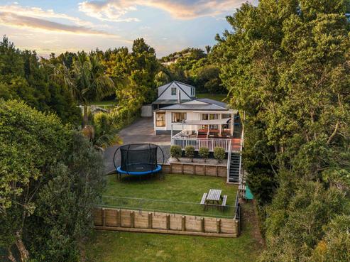 1 Northfield Road, Waitakere