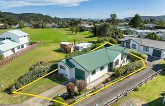 124A Avalon Place, Whangamata