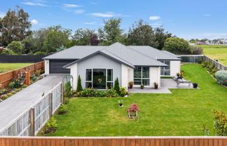 23 Merino Crescent, Amberley