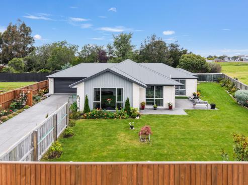 23 Merino Crescent, Amberley