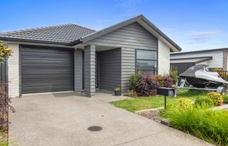 8 Ash Lane, Omokoroa