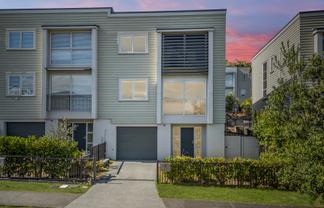 60 Korere Terrace, Stonefields
