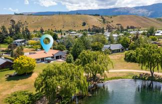 27 Pisa Moorings Road, Cromwell