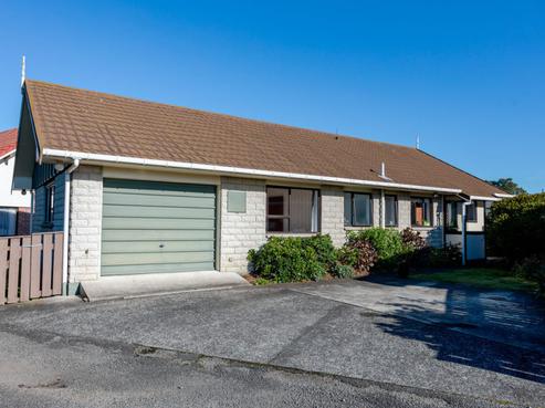 12B Victoria Avenue, Dannevirke