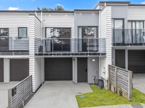 21 Korokio Lane, Henderson