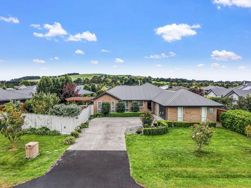 6 Ormandy Court, Amberley