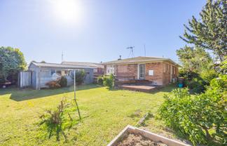 15 De Vere Crescent, Chartwell