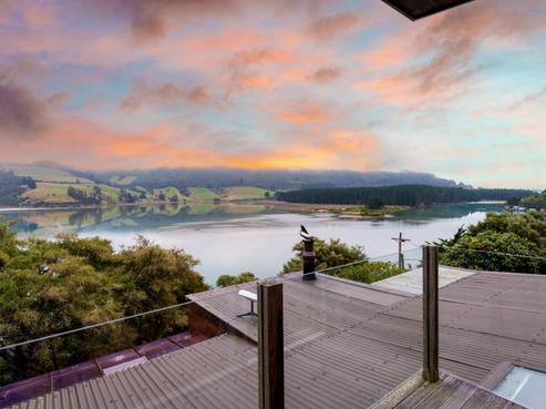 50 Bay Road, Purakaunui