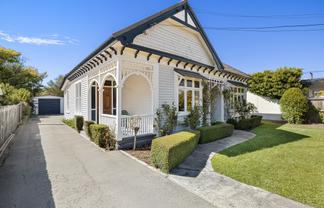 112 Birdwood Avenue, Beckenham