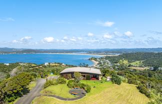 140 Lawson Drive, Tutukaka
