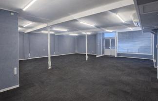 580sqm + ample parking - perfect for your business