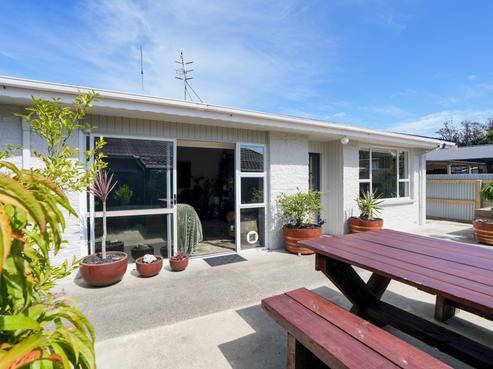 2/46 Arthur Street, Gladstone